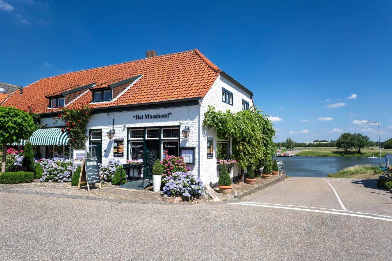 Het Maashotel Broekhuizen  エクステリア 写真